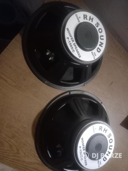 1 pár Rh Sound 15" hangszórók