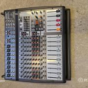 Behringer PMP 4000 keverőerősítő [ powermixer]