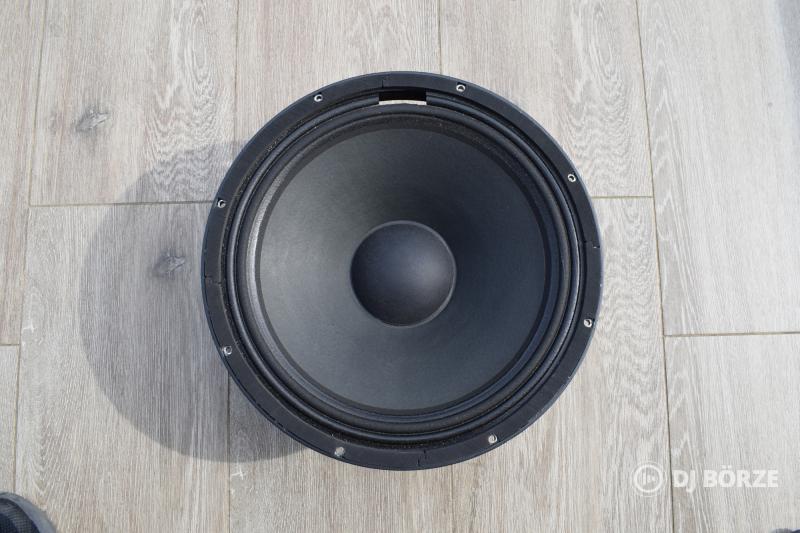 Outline 18" - 600W PA hangszóró pár