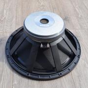 Outline 18" - 700W PA hangszóró pár