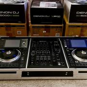 Gyűjtői, új állapotú ,dobozos, 2 db DENON SC5000M + 1 db DENON X1800 + MAGMA rack