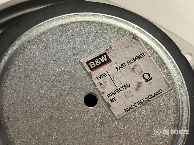 Bowers & Wilkins alumínium mélysugárzók