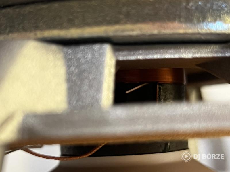 Bowers & Wilkins alumínium mélysugárzók