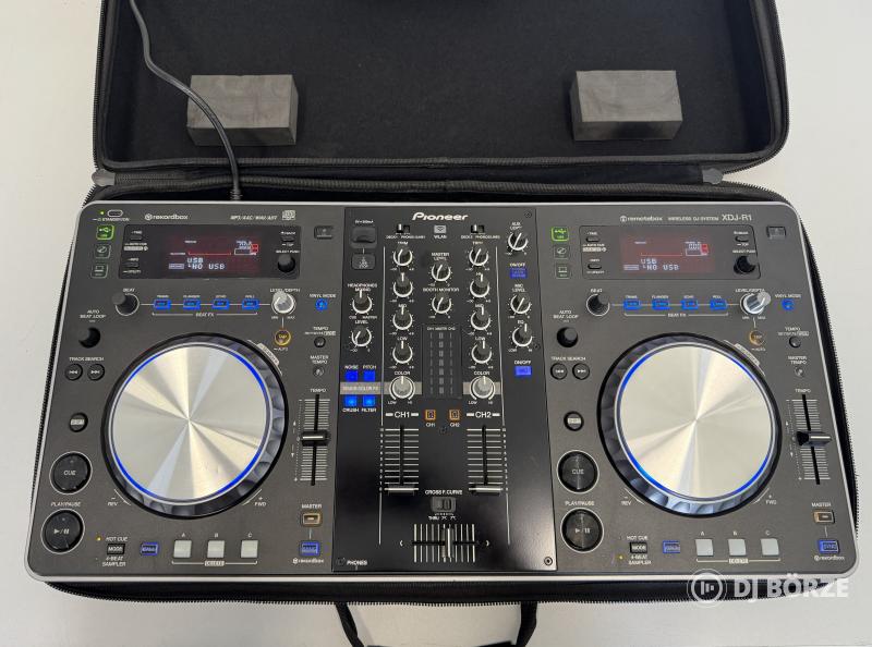 Pioneer XDJ-R1 + Magma Táska