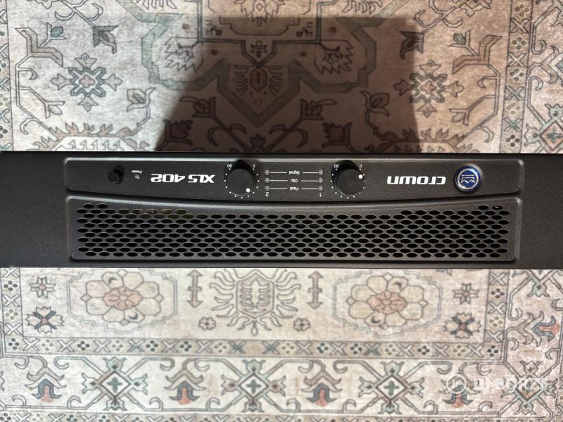 Eladó 2 db Crown XLS 402 végerősítő