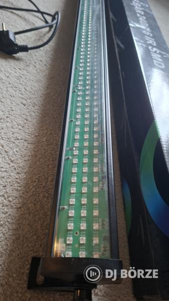 Light4Me WASH 240/16 IR SMD LED Bar