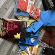 Elado egy pár zenekari dolog