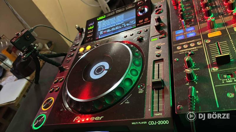 Pioneer CDJ 2000 párban / DJM 800