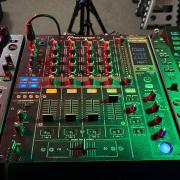 Pioneer CDJ 2000 párban / DJM 800